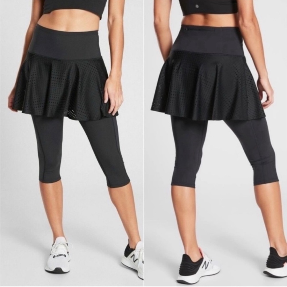 NWOT ATHLETA A GAME 2 in 1 crop pants